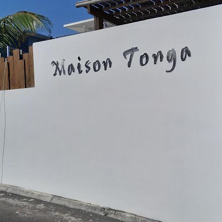 Maison Tonga Piscine /Jacuzzi Chambre De Luxe แซ็ง-ปีแยร์ ภายนอก รูปภาพ